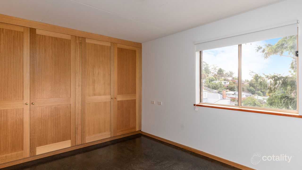 4-bedroom house at 3/3 Giblin Street, Lenah Valley, TAS 7008, Hobart, Tasmania