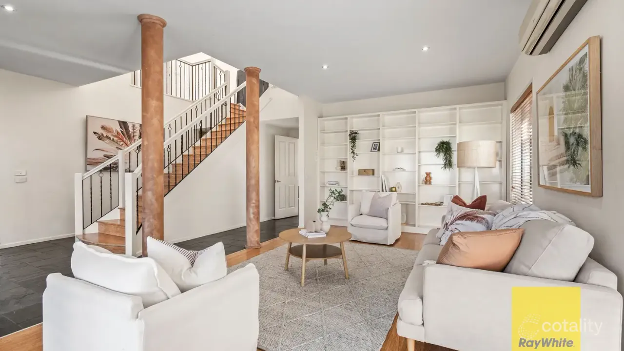 4-bedroom house at 9 Victory Way, Highton, VIC 3216, Greater Geelong Council, Victoria