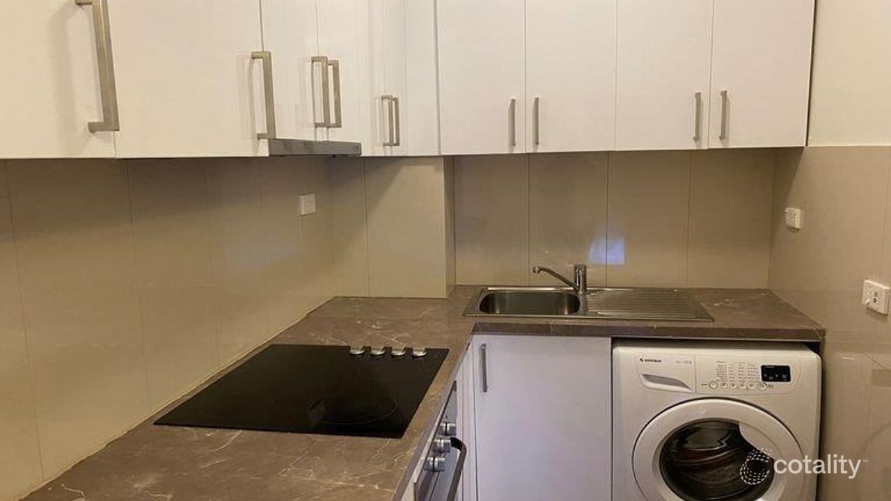 1-bedroom unit at 5/6 Edgar Street, Glen Iris, VIC 3146, Boroondara, Victoria