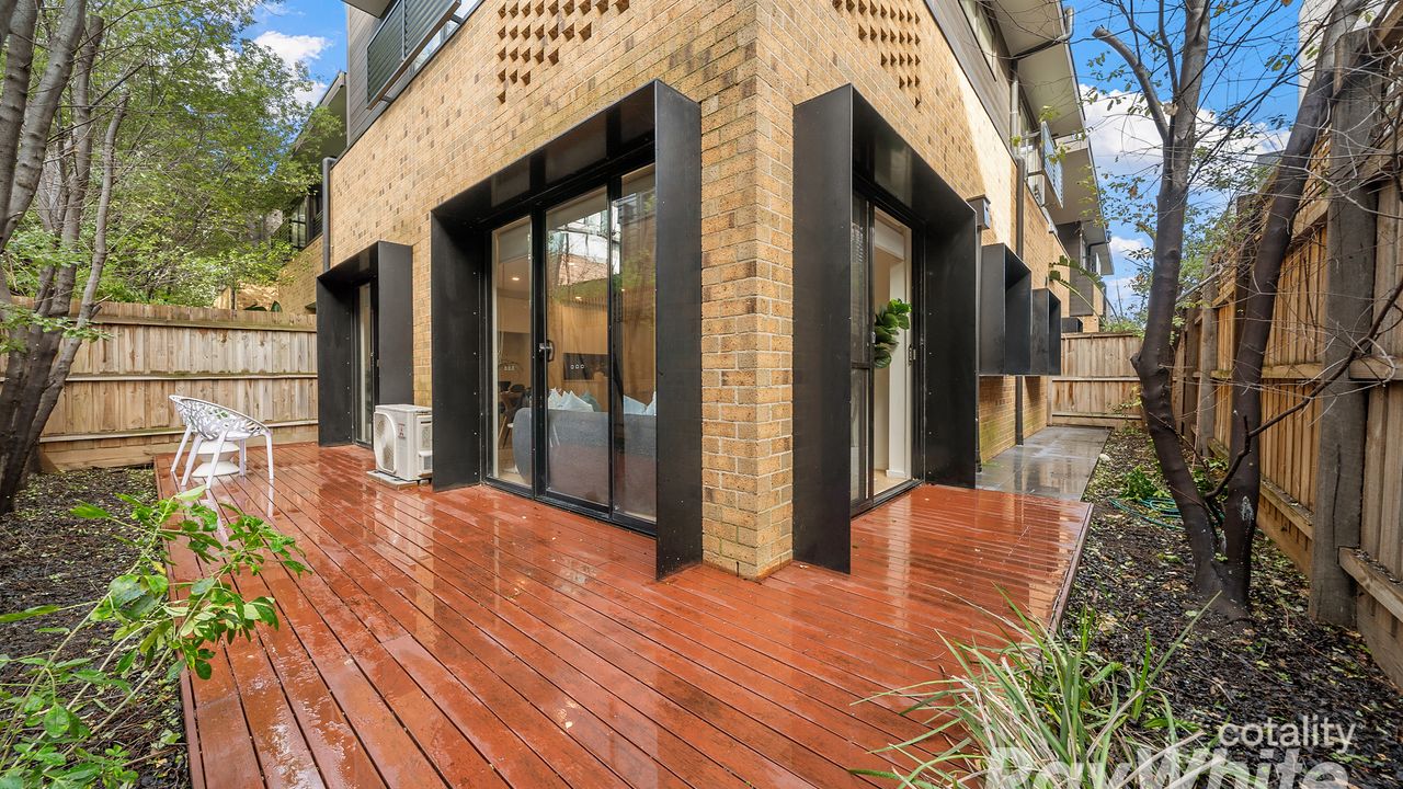 2-bedroom unit at 5/332 Neerim Road, Carnegie, VIC 3163, Glen Eira, Victoria