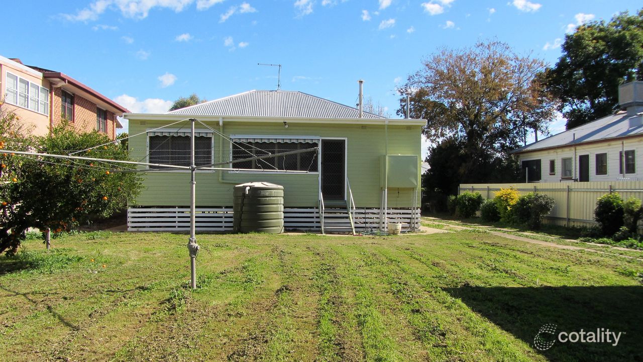 3-bedroom house at 6 Ruse Street, Moree, NSW 2400, Moree Plains Council, New South Wales