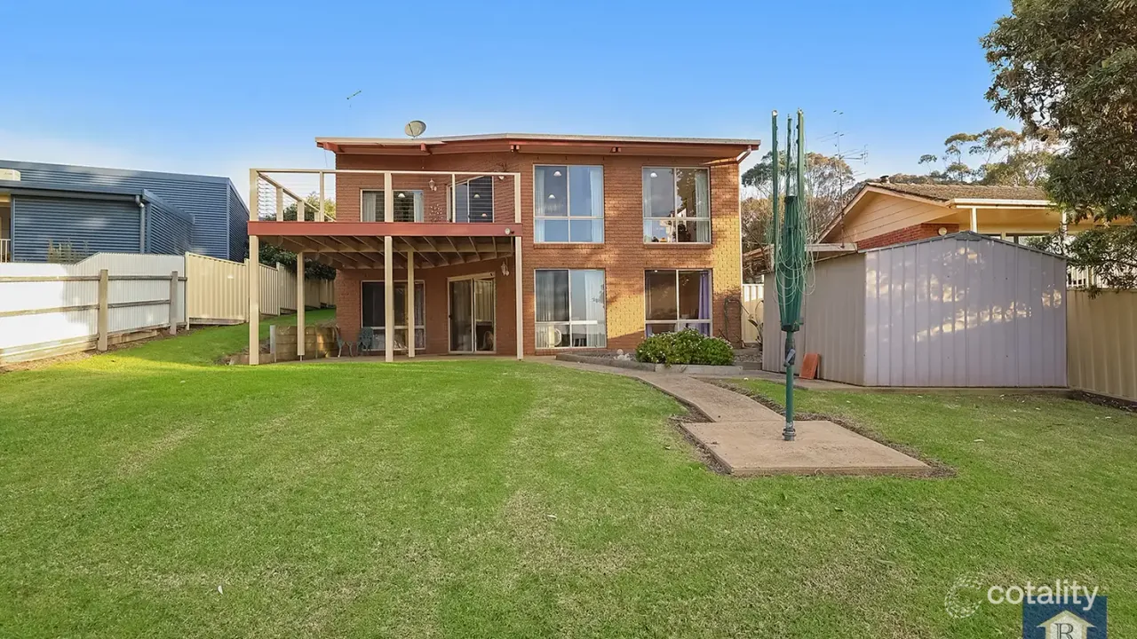 5-bedroom house at 9 Howarth Street, Elliminyt, VIC 3250, Colac Otway Council, Victoria