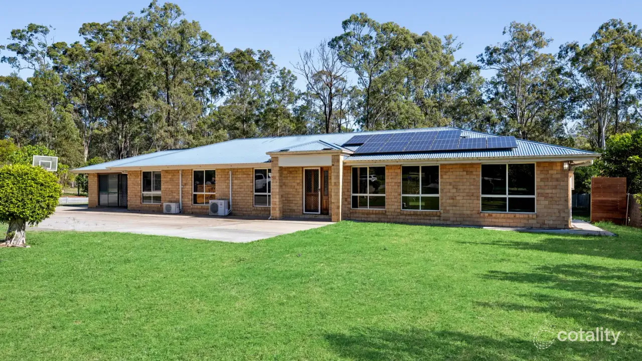 4-bedroom house at 104-106 Drover Crescent, Flagstone, QLD 4280, Logan, Queensland