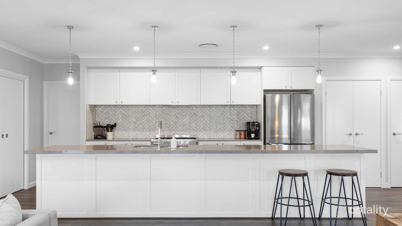 6-bedroom house at 18 Aspect Way, Glass House Mountains, QLD 4518, Sunshine Coast, Queensland