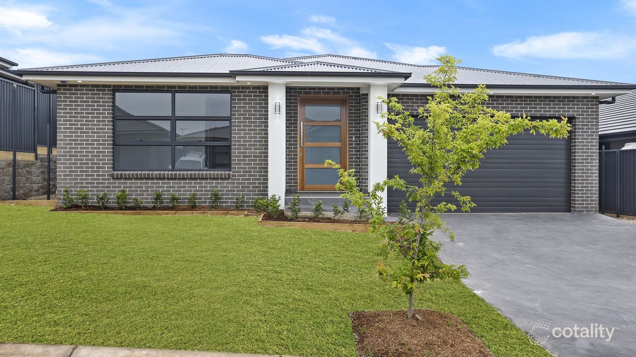 4-bedroom house at 17 Roy Crescent, Thirlmere, NSW 2572, Wollondilly, New South Wales