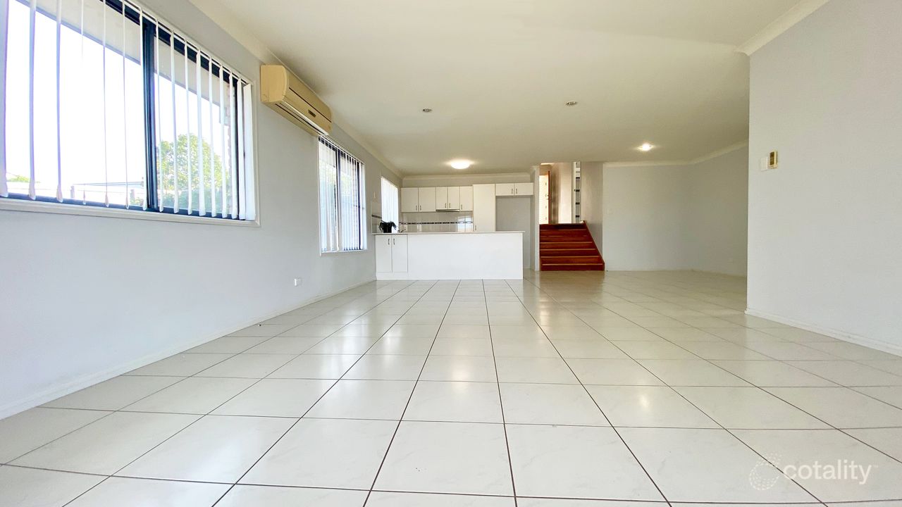4-bedroom house at 17 Charlton Crescent, Ormeau, QLD 4208, Gold Coast, Queensland