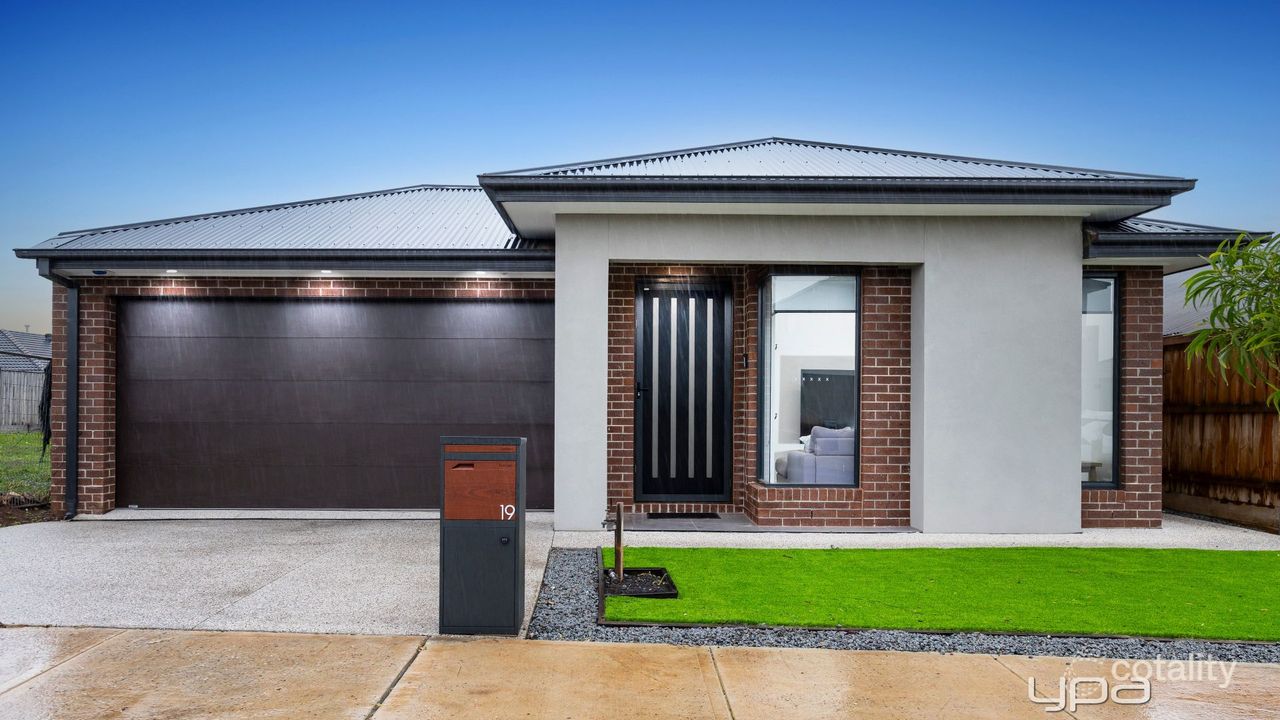 4-bedroom house at 19 Papyrus Way, Rockbank, VIC 3335, Melton, Victoria