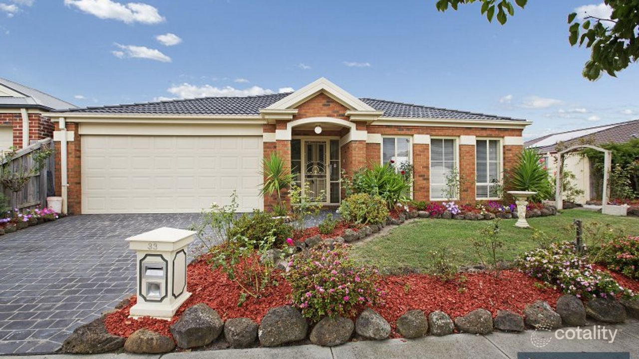 4-bedroom house at 33 Heritage Boulevard, Pakenham, VIC 3810, Cardinia Council, Victoria