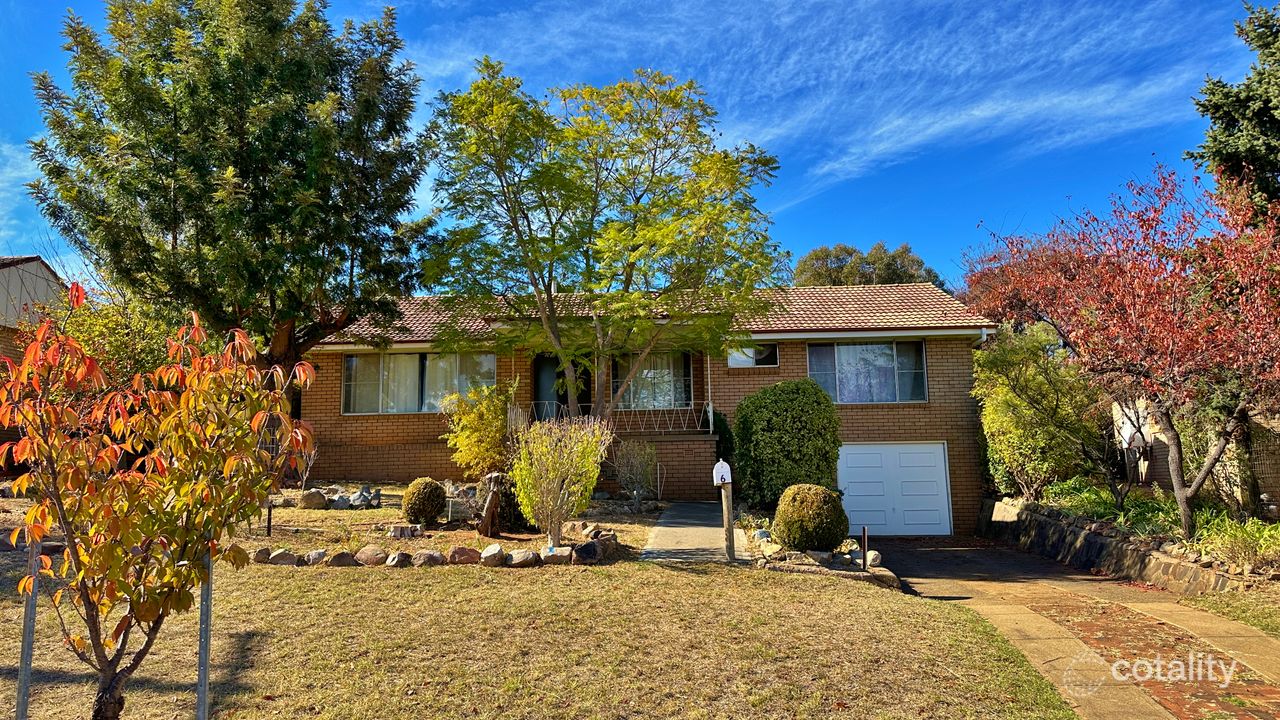 3-bedroom house at 6 Watson Street, Young, NSW 2594, Hilltops Council, New South Wales