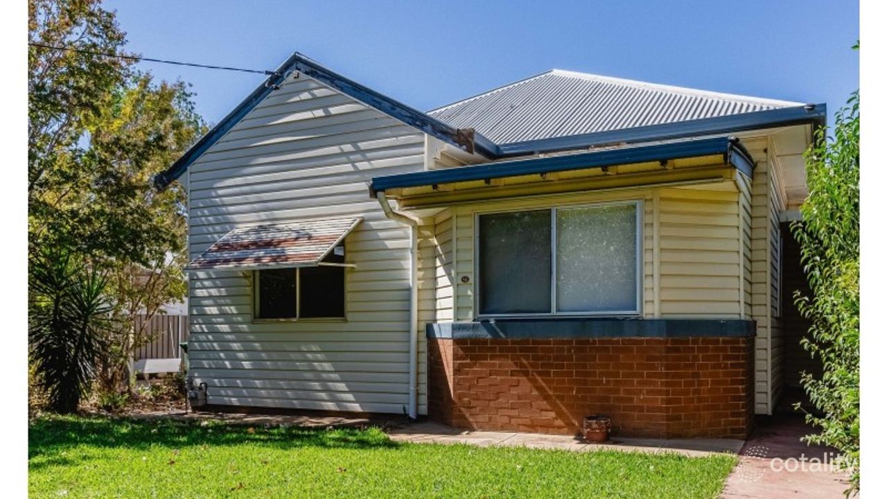 5-bedroom house at 68 Darling Street, Dubbo, NSW 2830, Dubbo, New South Wales