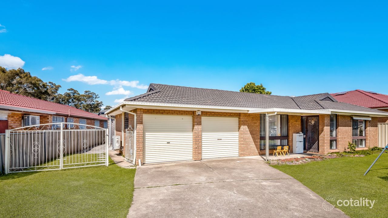 6-bedroom house at 2A Ernst Place, Edensor Park, NSW 2176, Fairfield, New South Wales