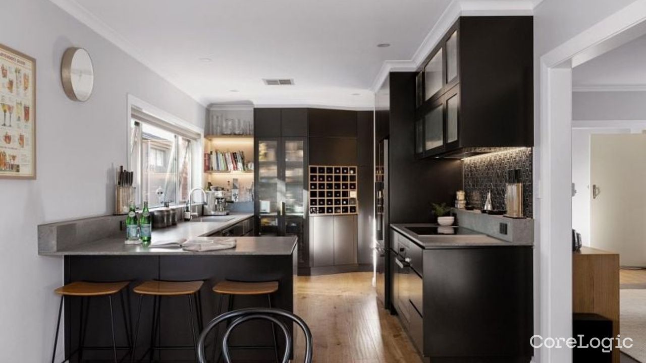 3-bedroom unit at 4/159 Cotham Road, Boroondara Council, Victoria
