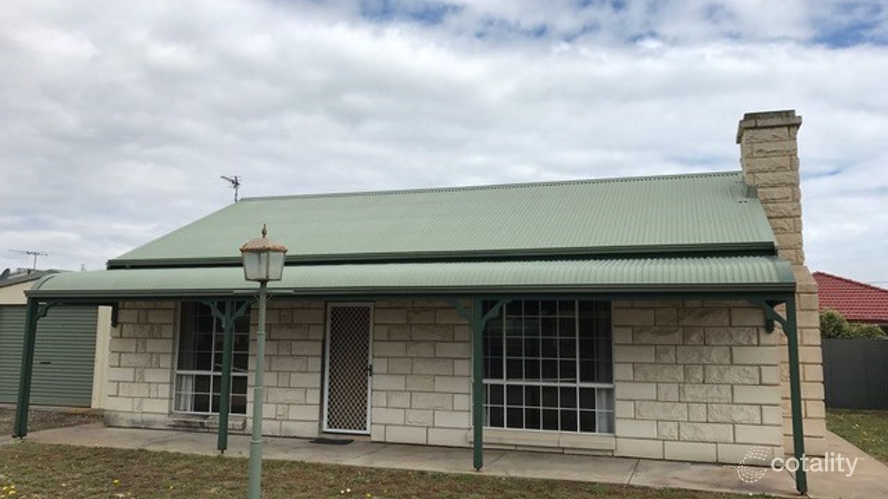2-bedroom unit at 3/33 Harold Street, Robe, SA 5276, Robe, South Australia