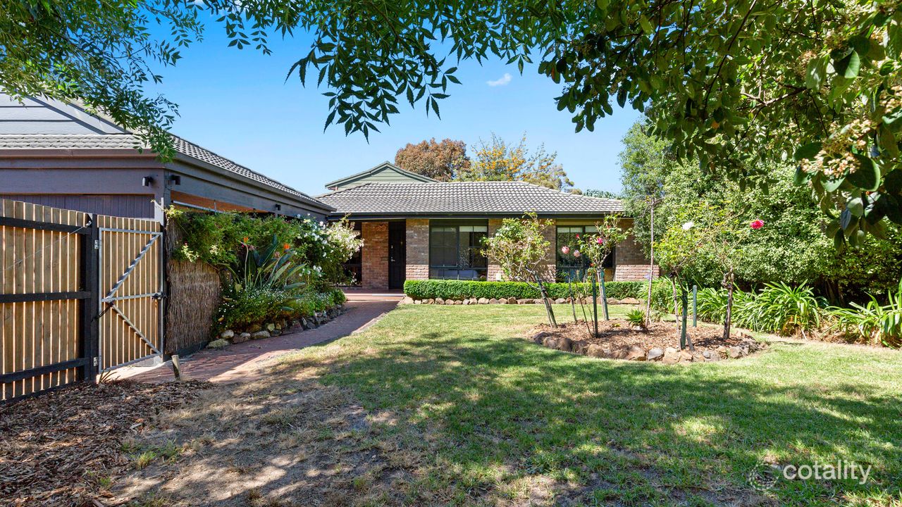 4-bedroom house at 11 Conway Street, Mount Eliza, VIC 3930, Mornington Peninsula, Victoria