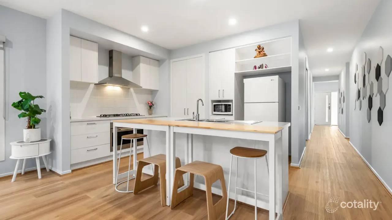4-bedroom house at 5 Neon Avenue, Mount Duneed, VIC 3217, Greater Geelong, Victoria
