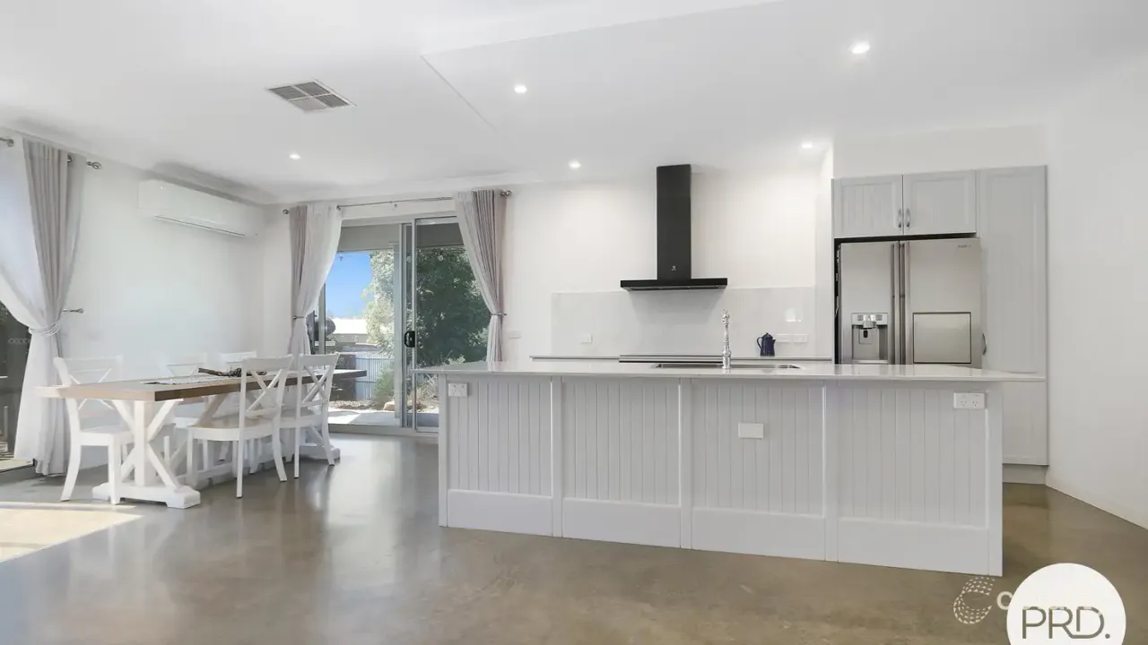 4-bedroom house at 530A Nagle Road, Lavington, NSW 2641, Albury, New South Wales