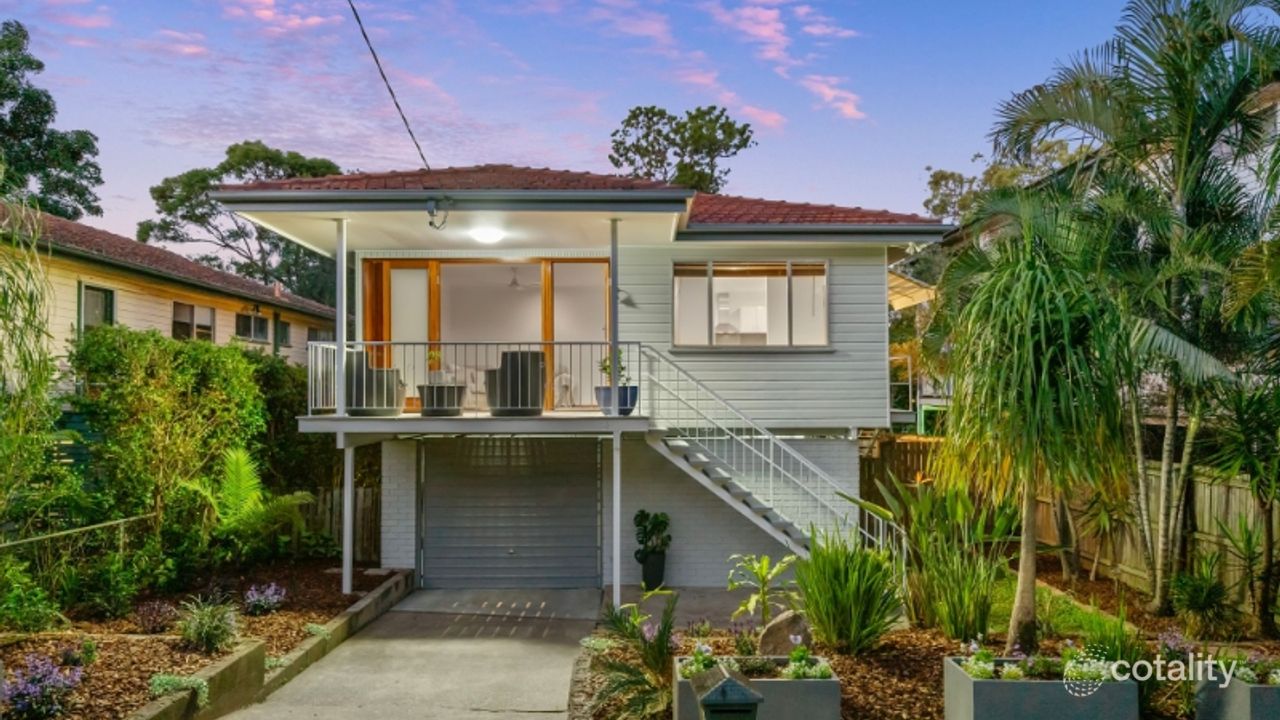 3-bedroom house at 4 Merewether Street, Corinda, QLD 4075, Brisbane Council, Queensland