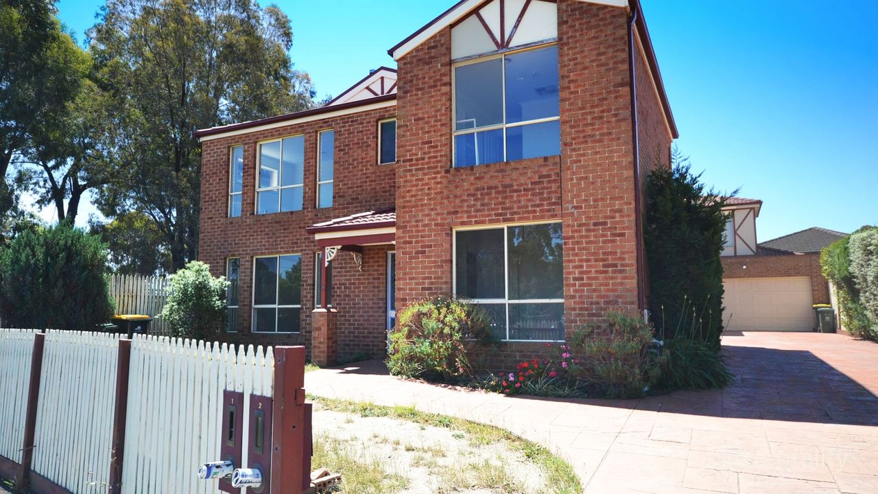 4-bedroom unit at 1/2 Blossom Park Drive, Mill Park, VIC 3082, Whittlesea, Victoria