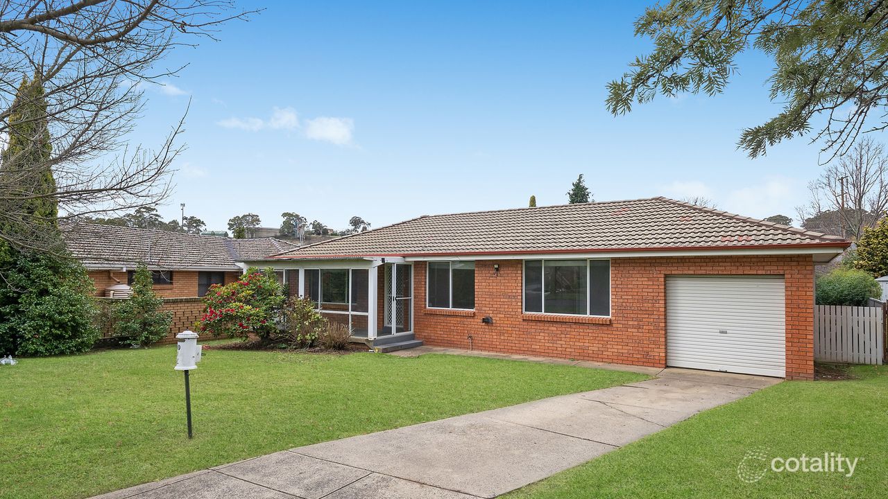 3-bedroom house at 10 James Ryan Avenue, Orange, NSW 2800, Orange Council, New South Wales