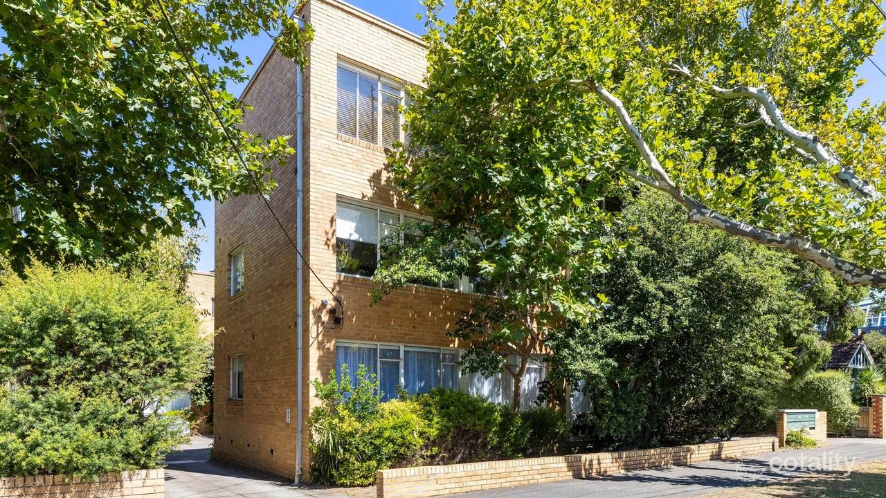 2-bedroom unit at 1/157 Brighton Road, Elwood, VIC 3184, Port Phillip, Victoria