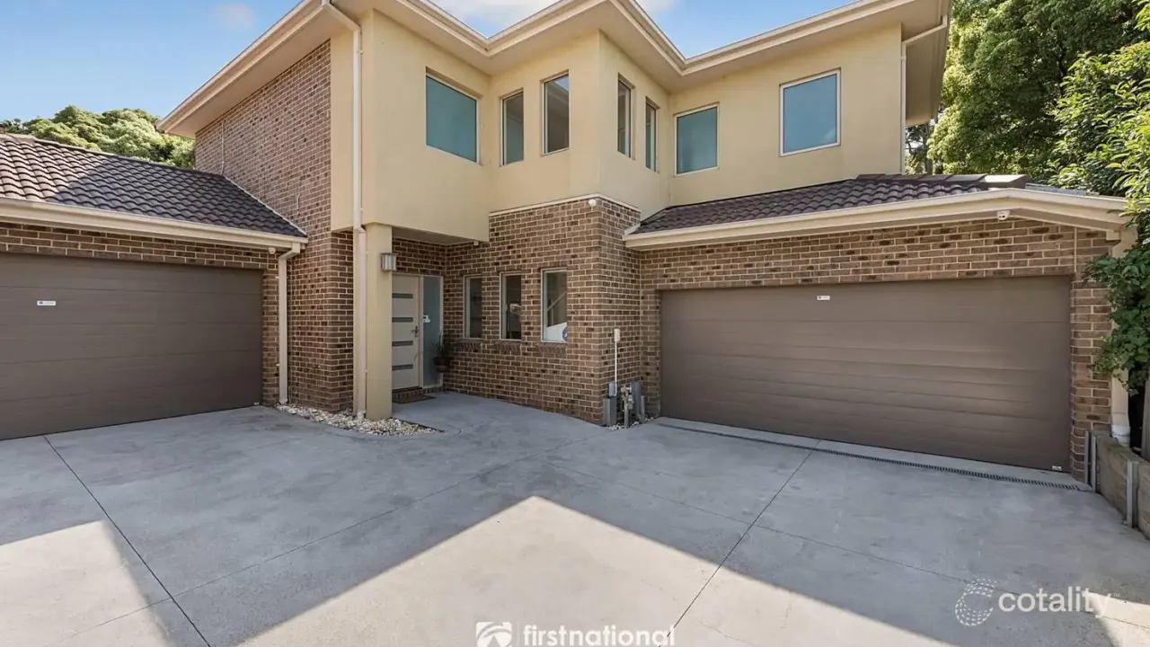 3-bedroom unit at 2/21 Hallows Street, Glen Waverley, VIC 3150, Monash Council, Victoria