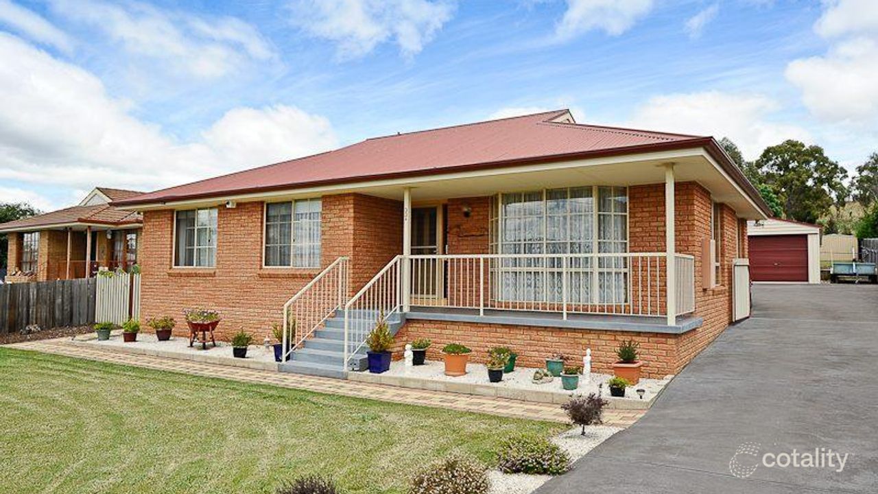 3-bedroom house at 33A Reeve Street, Campania, TAS 7026, Southern Midlands, Tasmania