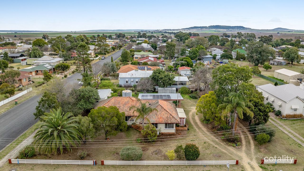 4-bedroom house at 2 Queen Street, Clifton, QLD 4361, Toowoomba Council, Queensland