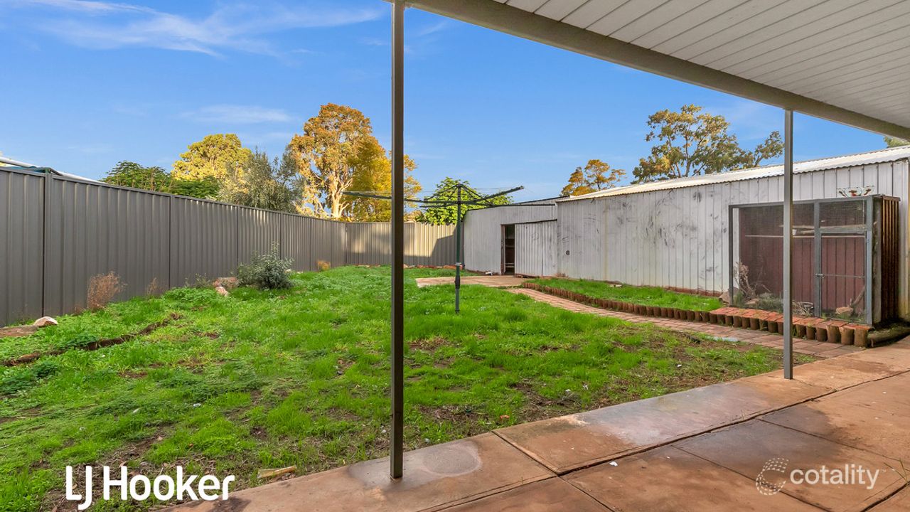 3-bedroom house at 14 Mayo Crescent, Salisbury Downs, SA 5108, Salisbury, South Australia