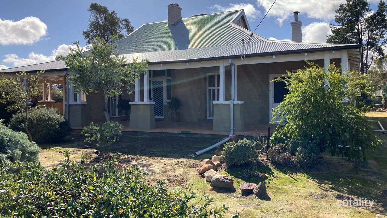 3-bedroom house at 21 Flint Street, Wyalkatchem, WA 6485, Wyalkatchem Council, Western Australia