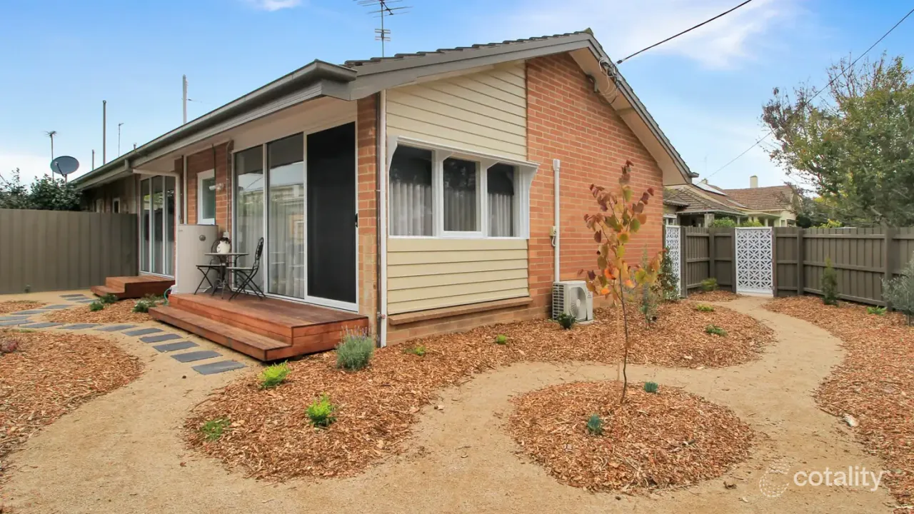 2-bedroom unit at 1/5 Murphy Street, Bairnsdale, VIC 3875, East Gippsland Council, Victoria