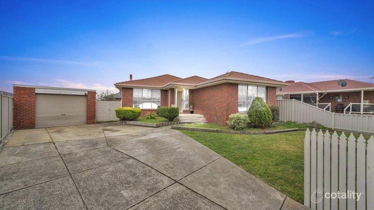 4-bedroom house at 6 Sheoak Court, Meadow Heights, VIC 3048, Hume Council, Victoria