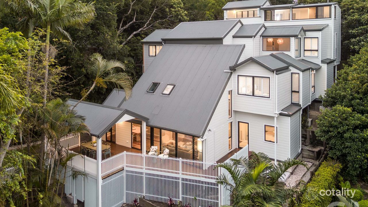 5-bedroom house at 114A Constitution Road, Windsor, QLD 4030, , QLD