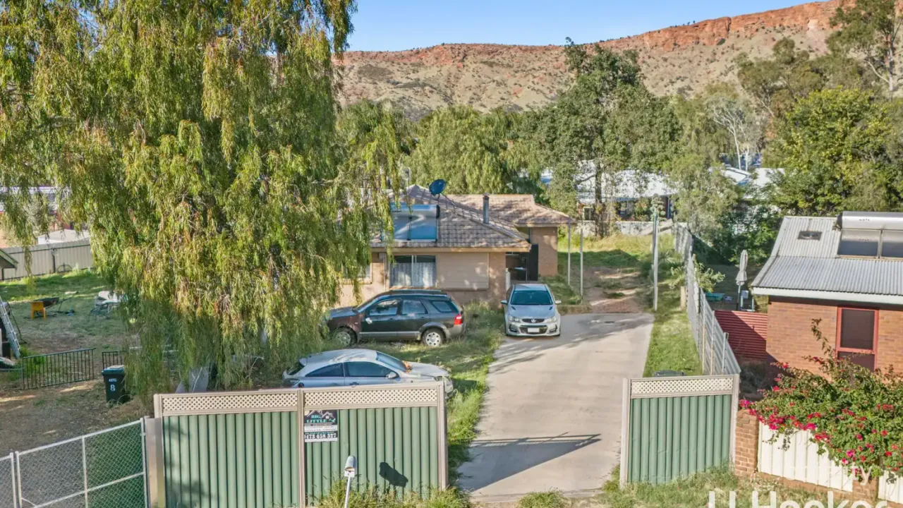 3-bedroom house at 9 Holtermann Court, Larapinta, NT 0875, Alice Springs, Northern Territory