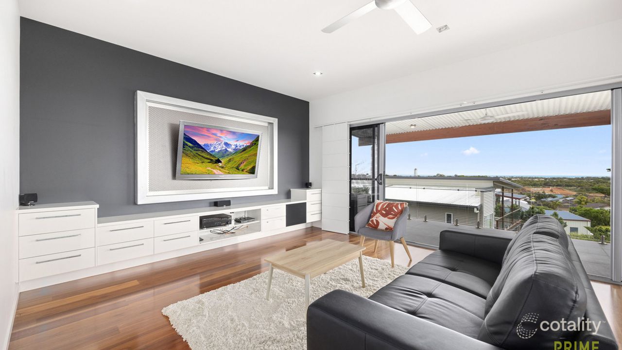 5-bedroom house at 41 Sandy View Drive, Nikenbah, QLD 4655, Fraser Coast, Queensland