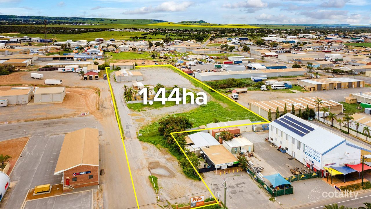 0-bedroom unit at 114 Flores Road, Webberton, WA 6530, Greater Geraldton Council, Western Australia