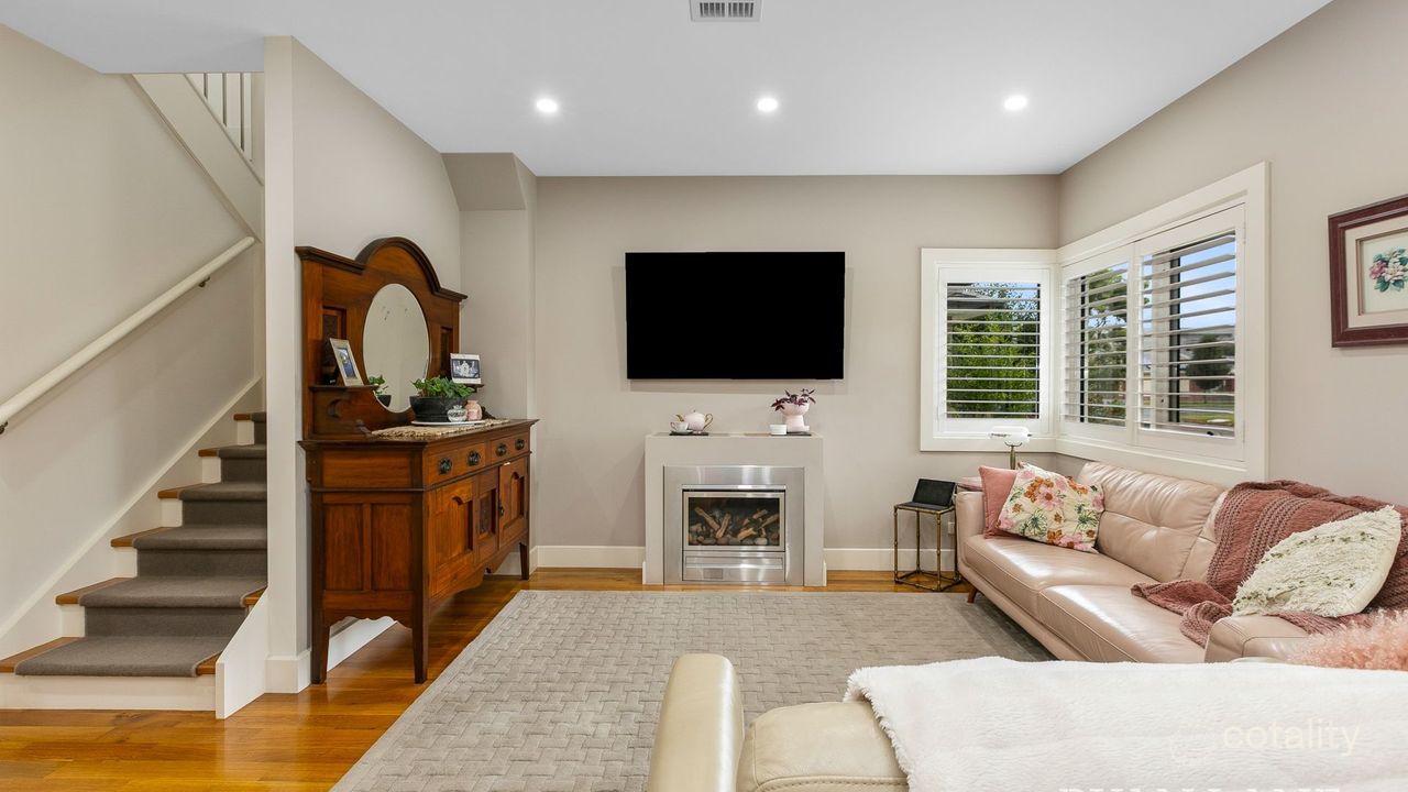 3-bedroom unit at 4/22 Davies Street, Altona, VIC 3018, Hobsons Bay Council, Victoria
