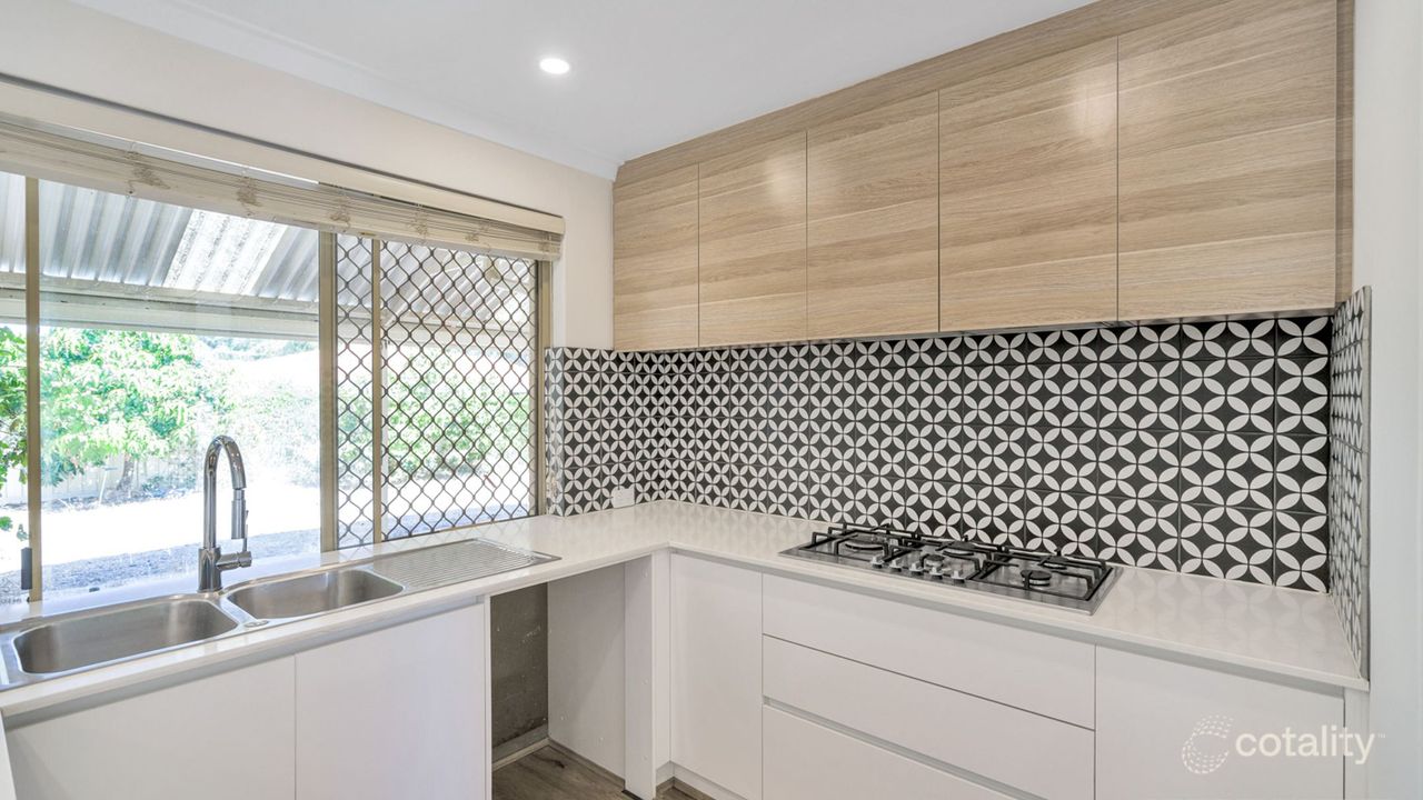 3-bedroom house at 17 Gwalia Place, Bibra Lake, WA 6163, Cockburn Council, Western Australia