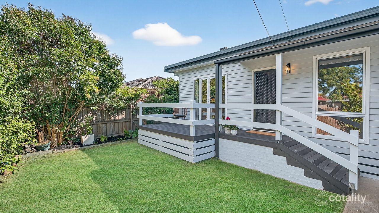 4-bedroom unit at 1/19 Majdal Street, Bentleigh East, VIC 3165, Glen Eira, Victoria