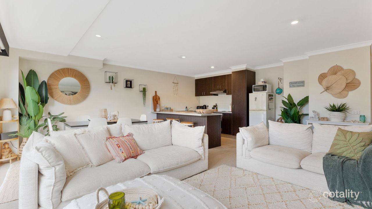 2-bedroom unit at 4/146 Thompson Avenue, Cowes, VIC 3922, Bass Coast Council, Victoria