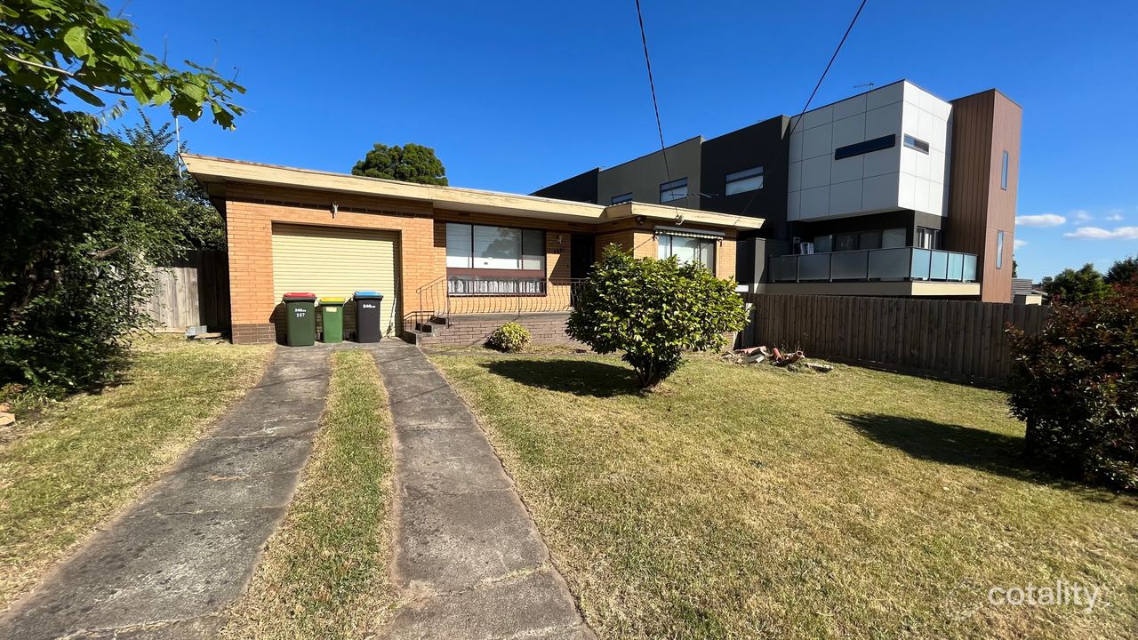 3-bedroom unit at 257 Stud Road, Wantirna South, VIC 3152, Knox, Victoria
