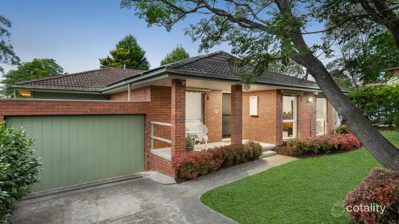 4-bedroom house at 7 Chasta Crescent, Mitcham, VIC 3132, Whitehorse Council, Victoria