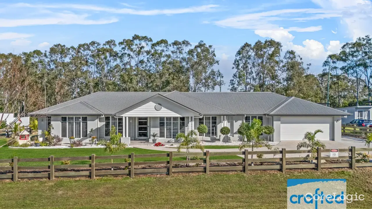 5-bedroom unit at 15-17 Hedge LANE, Logan Council, Queensland