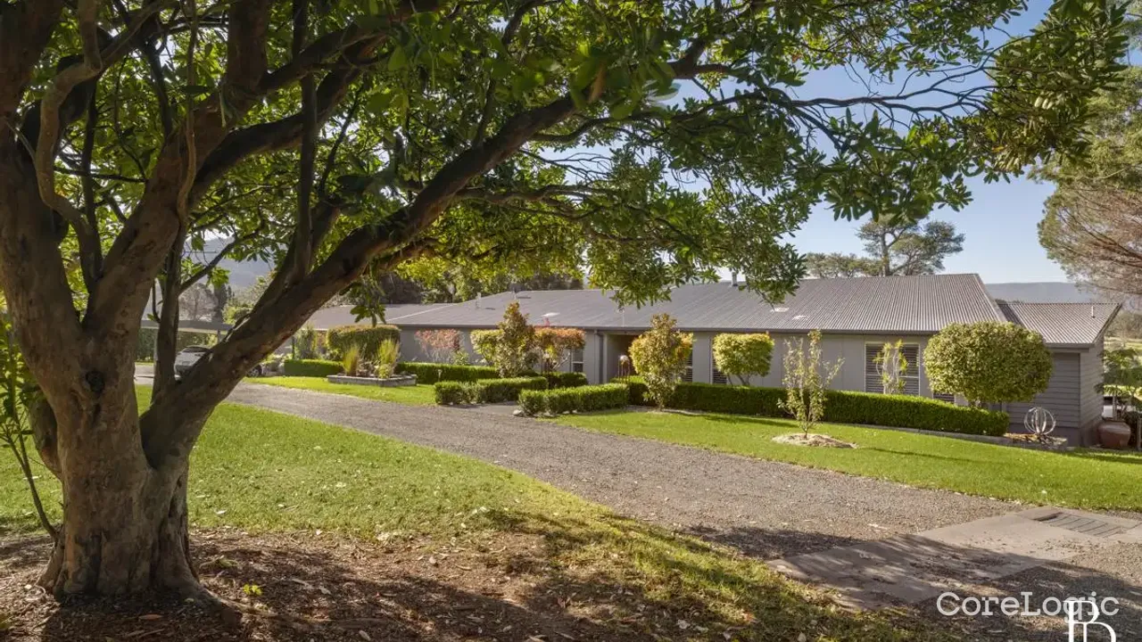 5-bedroom house at 30 Croziers Road, Shoalhaven Council, New South Wales