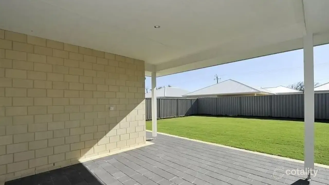 4-bedroom house at 4 Vaucluse Way, Coodanup, WA 6210, Mandurah Council, Western Australia