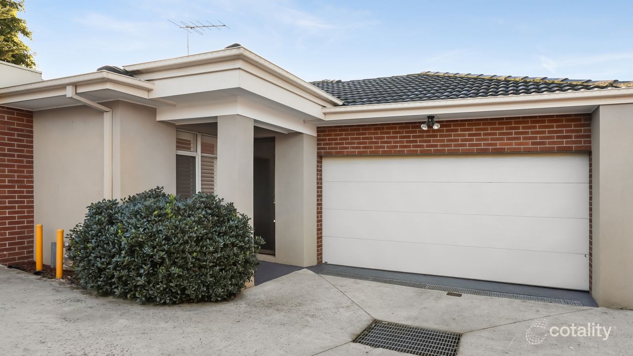 3-bedroom unit at 3/31 Farnham Road, Bayswater, VIC 3153, Knox, Victoria