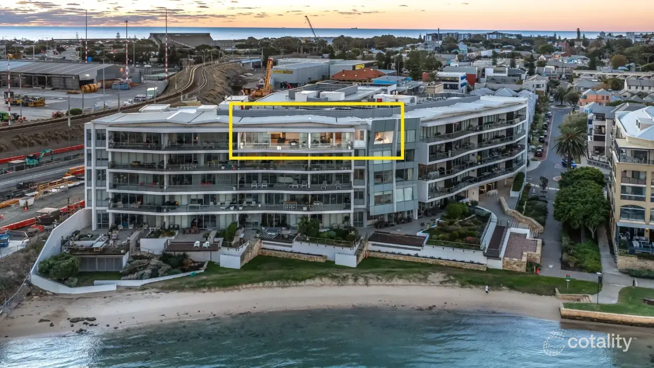 4-bedroom unit at 33/2 Doepel Street, North Fremantle, WA 6159, Fremantle Council, Western Australia