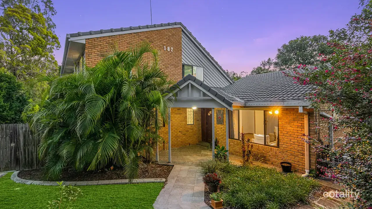 5-bedroom house at 187 Arrabri Avenue, Mount Ommaney, QLD 4074, Brisbane Council, Queensland