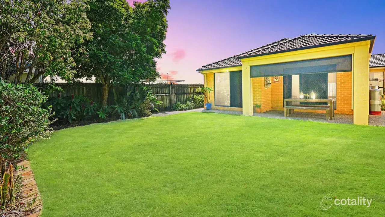 3-bedroom unit at 1/3 Covent Gardens Way, Banora Point, NSW 2486, Tweed Council, New South Wales