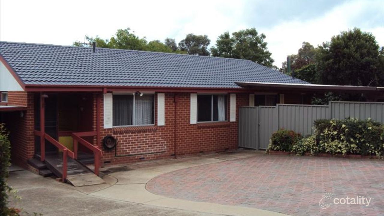 3-bedroom house at 12 Macintyre Place, Charnwood, ACT 2615, , Australian Capital Territory