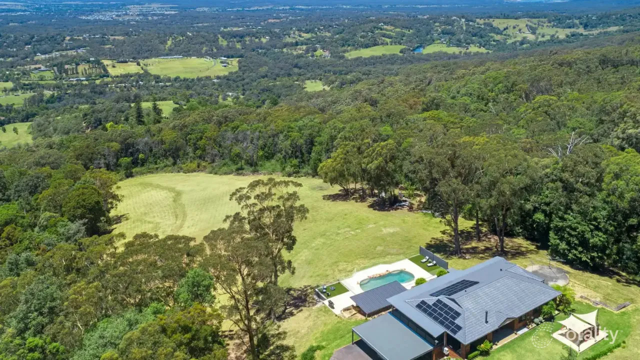 5-bedroom unit at 17 Bellbird Avenue, Kurrajong Heights, NSW 2758, Hawkesbury, New South Wales